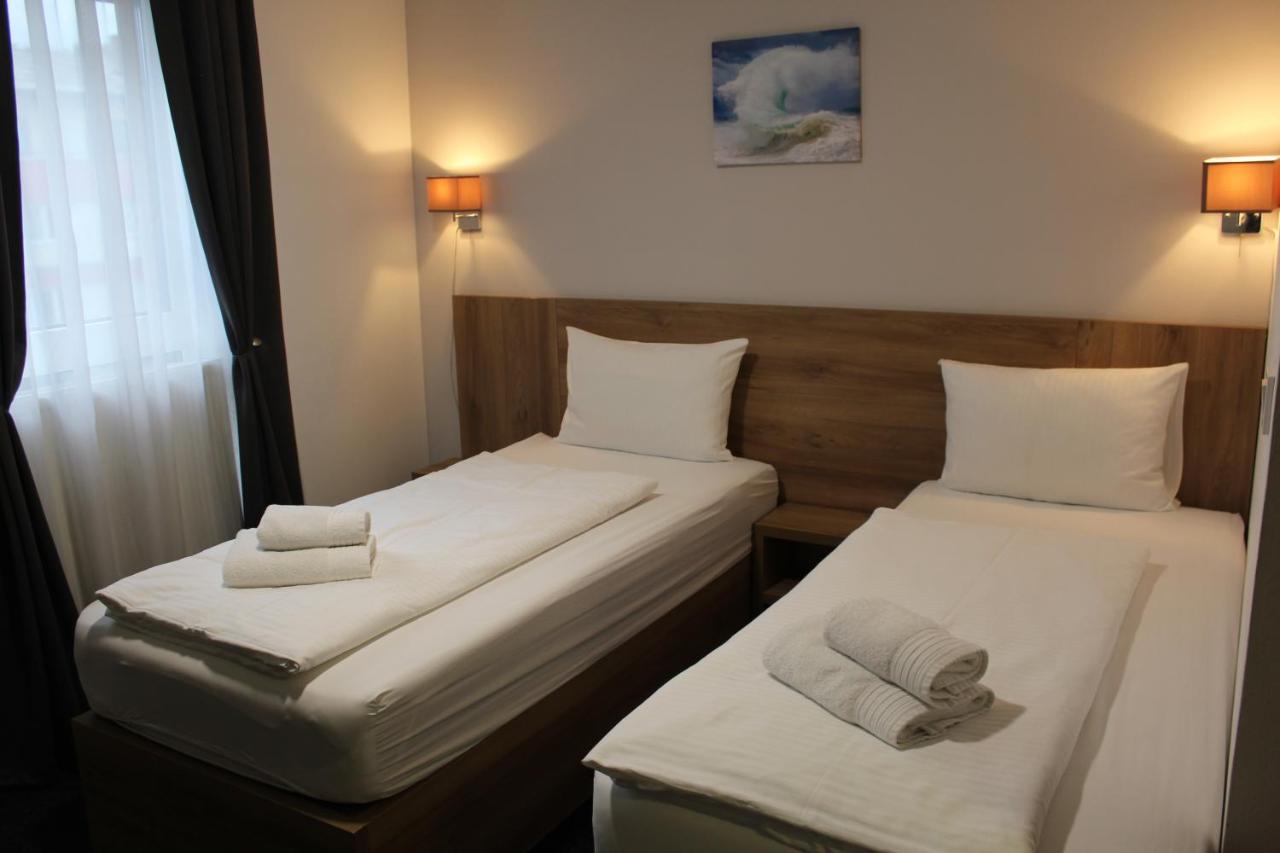 Hotel Kakanj Bagian luar foto