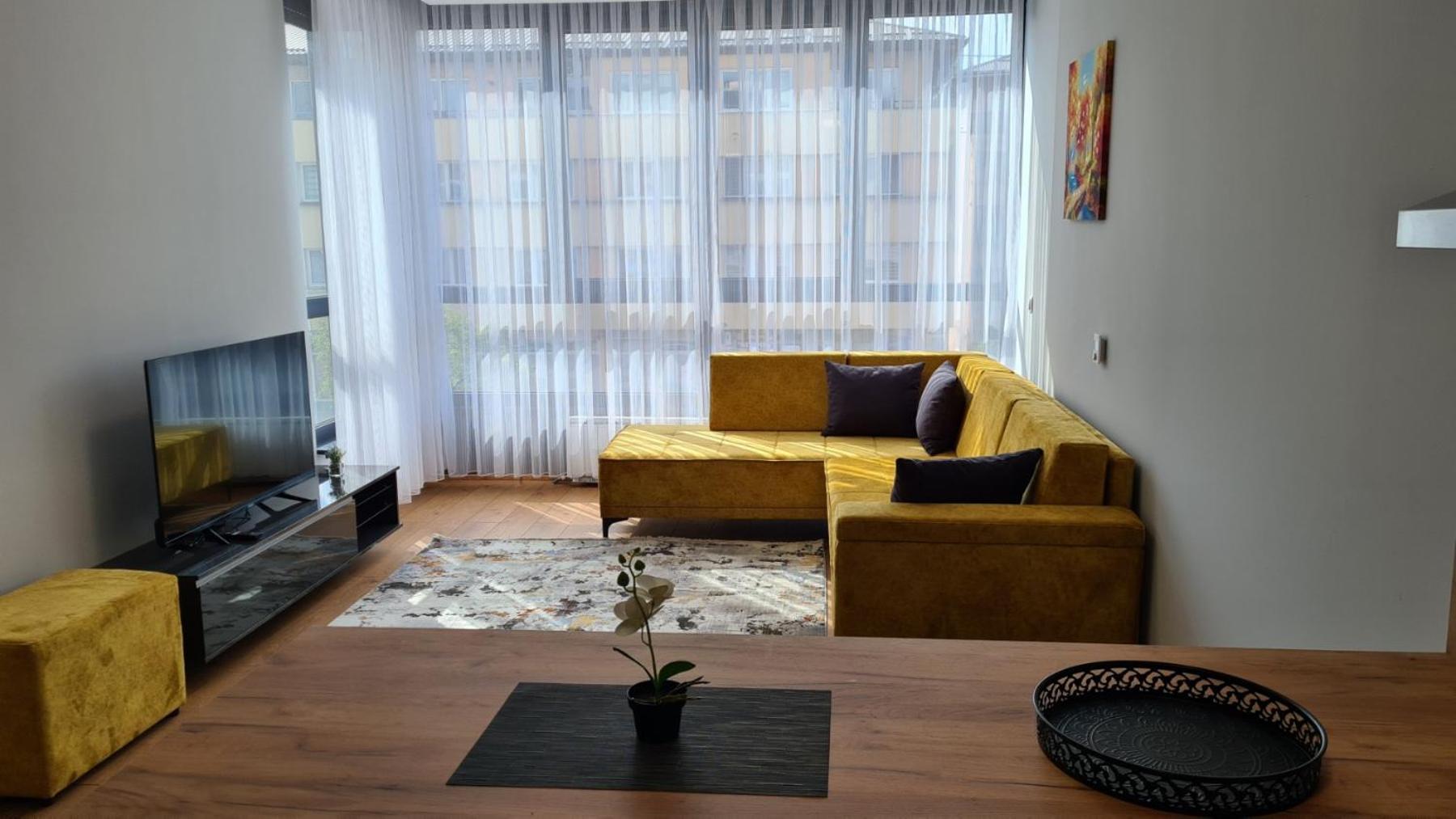 Hotel Kakanj Bagian luar foto