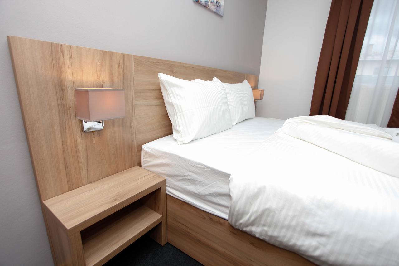Hotel Kakanj Bagian luar foto