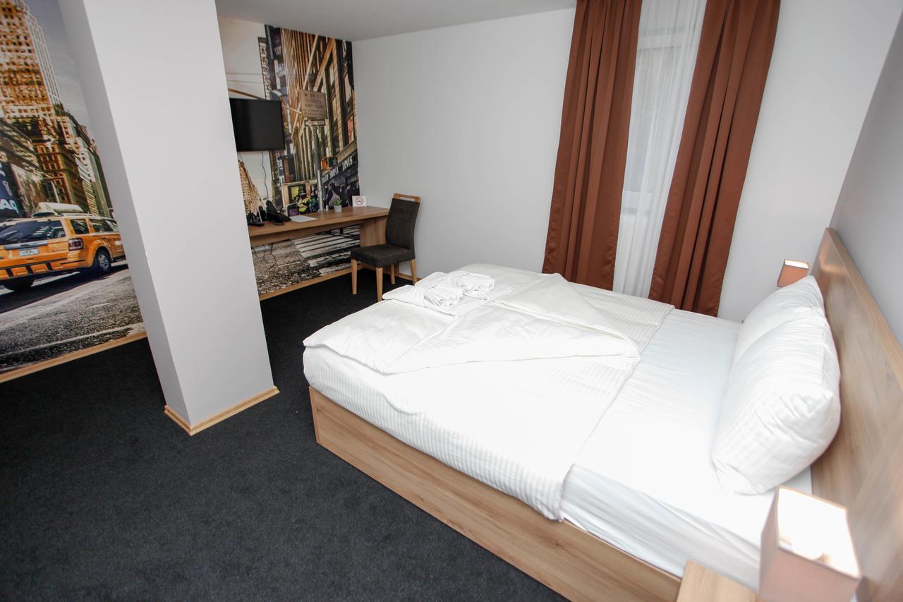 Hotel Kakanj Bagian luar foto