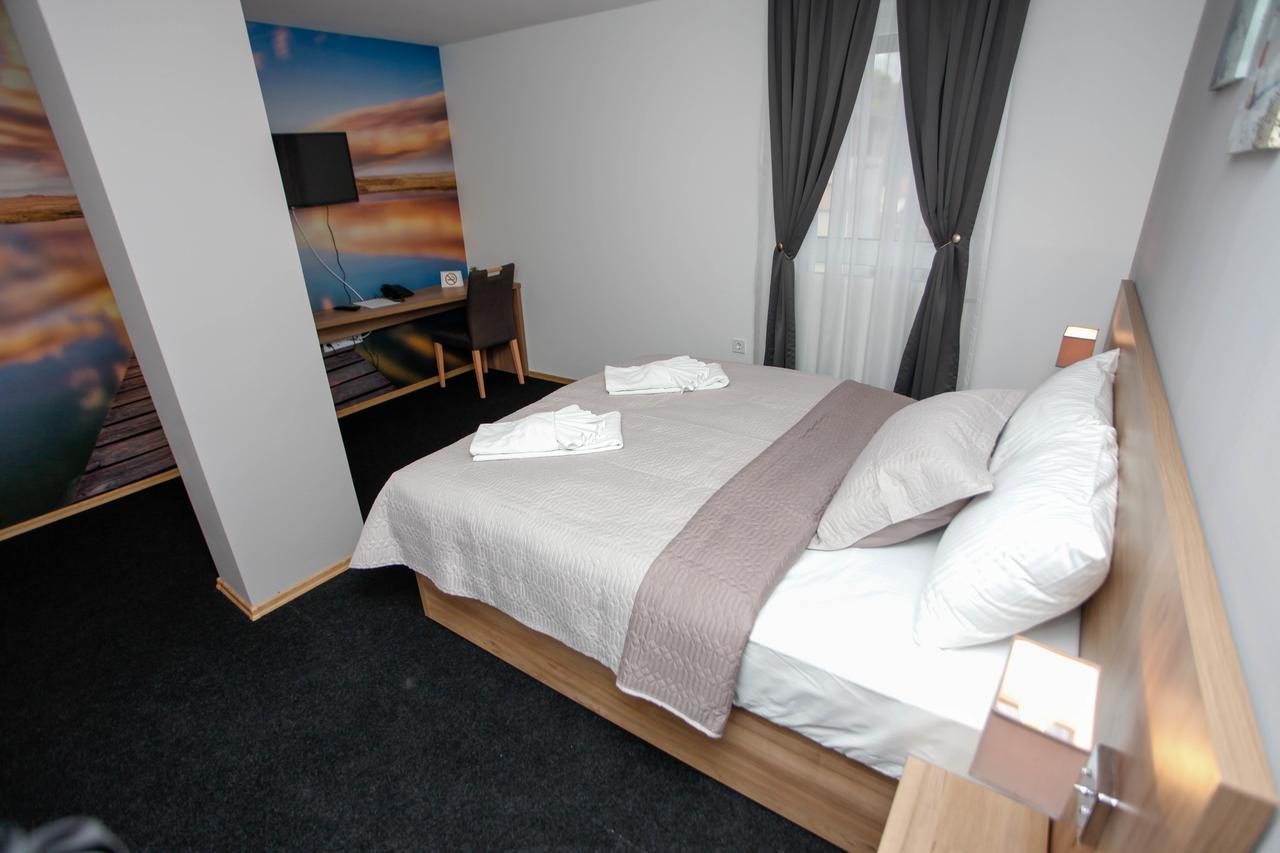 Hotel Kakanj Bagian luar foto
